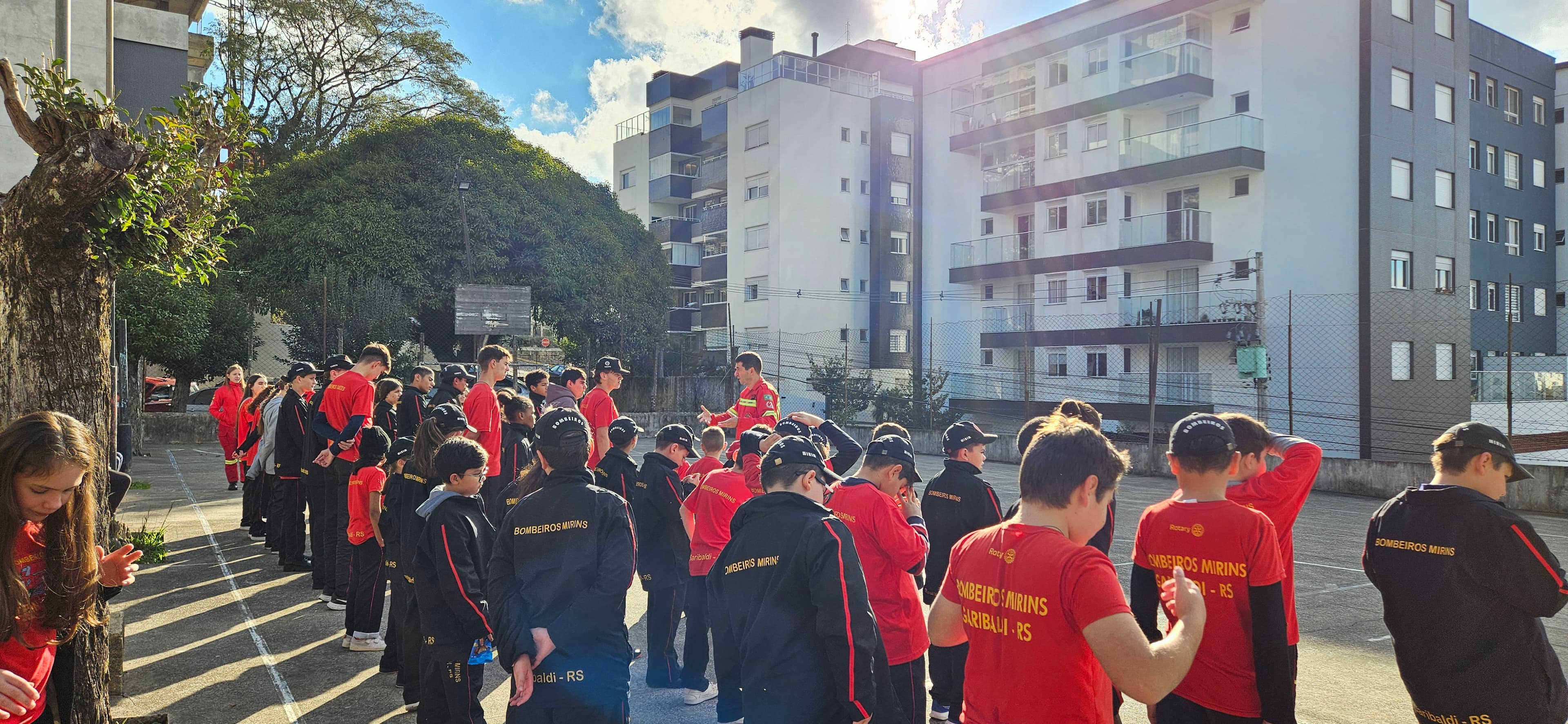 Bombeiros Mirins e Cadetes